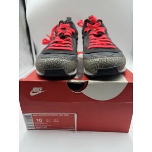 Nike Internationalist Mid PRM Mens Style: 682843-002 Size: 10 BS563